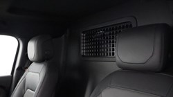 2024 (24) LAND ROVER COMMERCIAL DEFENDER 3.0 D300 Hard Top X-Dynamic HSE Auto 5416357