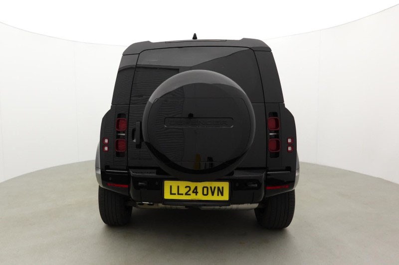 2024 (24) LAND ROVER COMMERCIAL DEFENDER 3.0 D300 Hard Top X-Dynamic HSE Auto 5417210