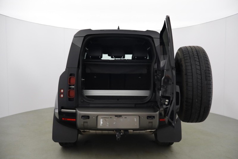2022 (22) LAND ROVER DEFENDER 2.0 P300 X-Dynamic S 90 3dr Auto 5439163