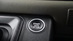 2022 (22) LAND ROVER DEFENDER 2.0 P300 X-Dynamic S 90 3dr Auto 5439218