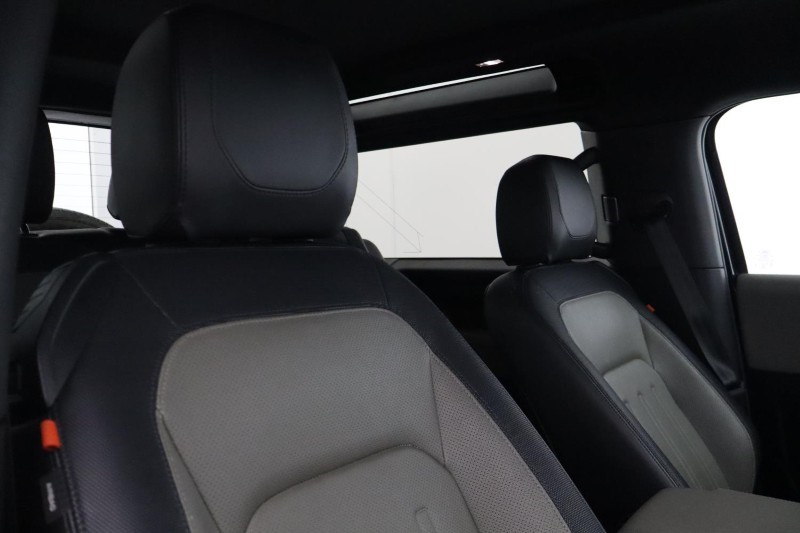 2022 (22) LAND ROVER DEFENDER 2.0 P300 X-Dynamic S 90 3dr Auto 5439178