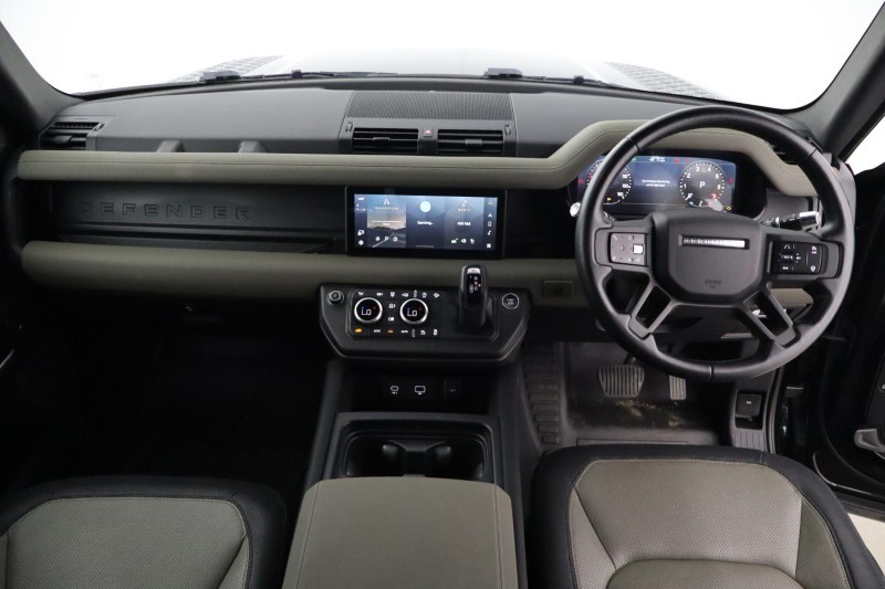 2022 (22) LAND ROVER DEFENDER 2.0 P300 X-Dynamic S 90 3dr Auto 5439191