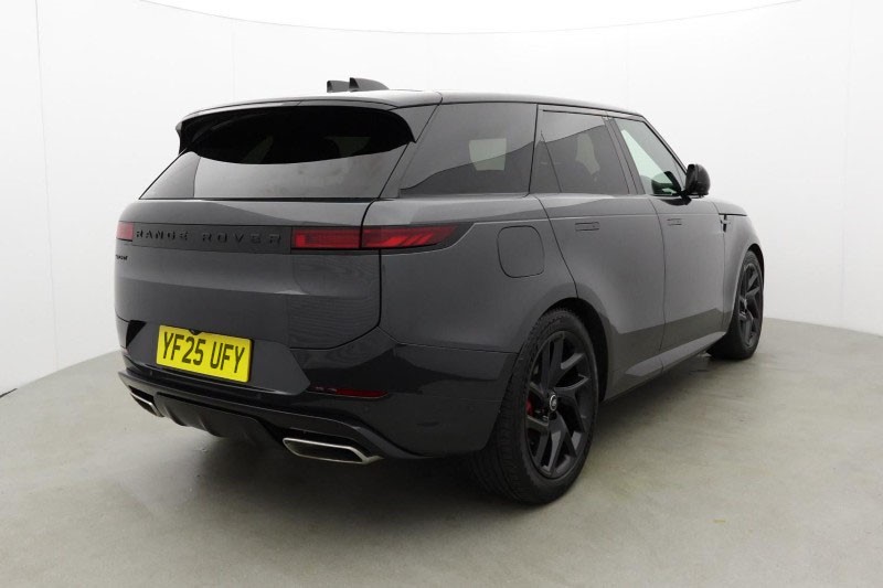 2025 (25) LAND ROVER RANGE ROVER SPORT 3.0 P460e Edition 5dr Auto 5429484