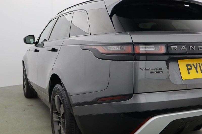2018 (18) LAND ROVER RANGE ROVER VELAR 2.0 D180 R-Dynamic S 5dr Auto 5486385
