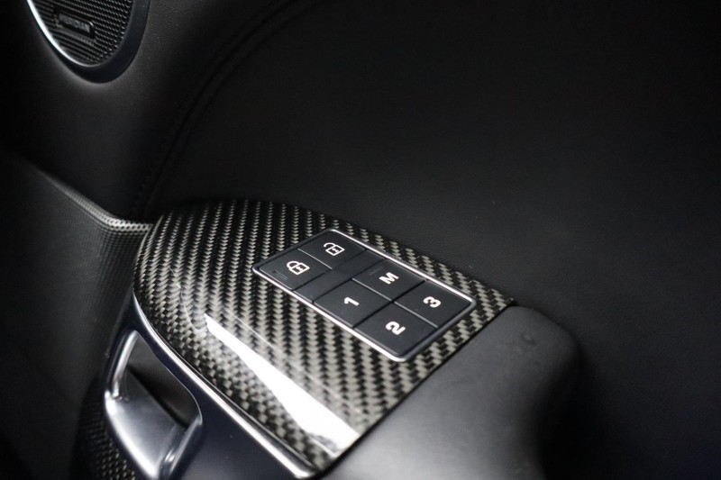 2022 (22) LAND ROVER RANGE ROVER SPORT 5.0 P575 S/C SVR Carbon Edition 5dr Auto 5432140