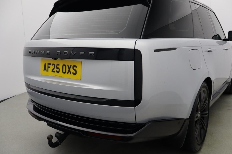 2025 (25) LAND ROVER RANGE ROVER 3.0 D350 SE 4dr Auto 5499836