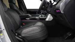 2025 (25) LAND ROVER RANGE ROVER 3.0 D350 SE 4dr Auto 5499868