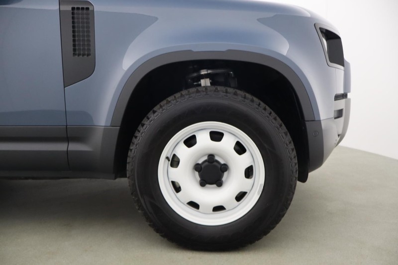 2026 (26) LAND ROVER COMMERCIAL DEFENDER 3.0 D250 Hard Top S Auto [3 Seat] 5477305