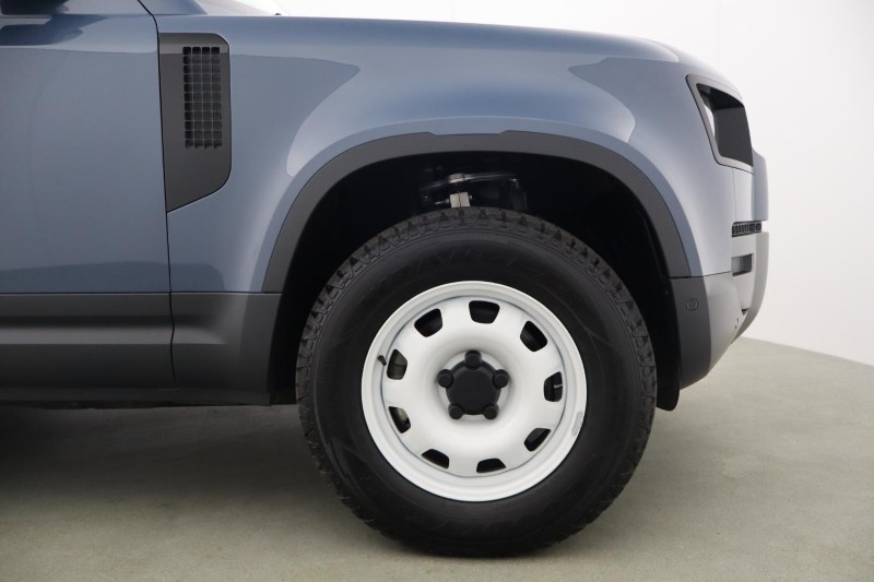 2026 (26) LAND ROVER COMMERCIAL DEFENDER 3.0 D250 Hard Top S Auto [3 Seat] 5477307
