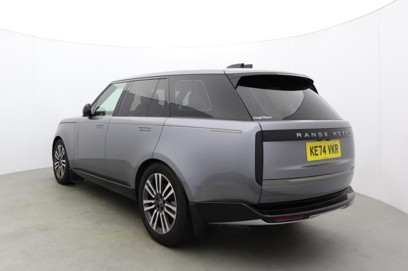 2024 (74) LAND ROVER RANGE ROVER 3.0 D350 SE 4dr Auto
