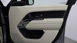 2024 (74) LAND ROVER RANGE ROVER 3.0 D350 SE 4dr Auto 5483388
