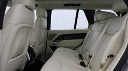 2024 (74) LAND ROVER RANGE ROVER 3.0 D350 SE 4dr Auto 5483373