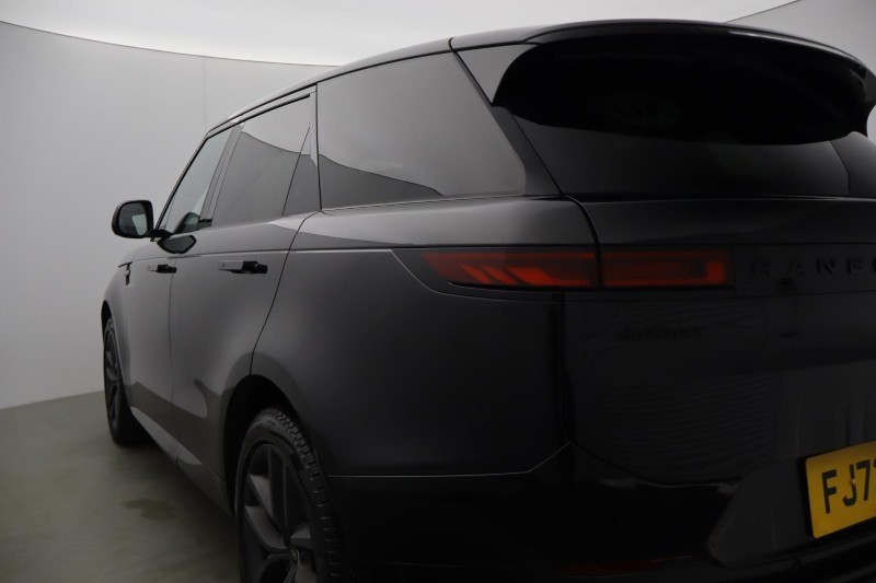 2023 (73) LAND ROVER RANGE ROVER SPORT 3.0 D300 Dynamic SE 5dr Auto 5477428