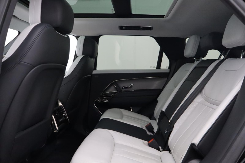 2023 (23) LAND ROVER RANGE ROVER SPORT 3.0 P440e Dynamic SE 5dr Auto 5486251