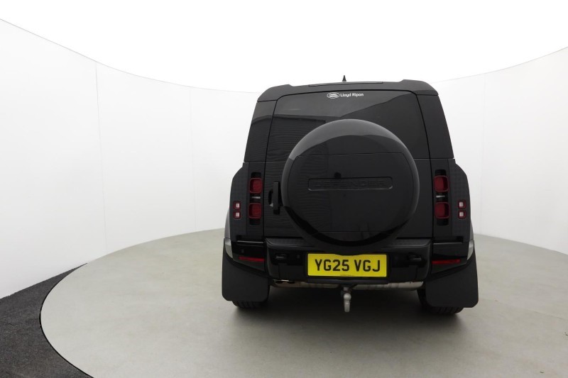 2025 (25) LAND ROVER COMMERCIAL DEFENDER 3.0 D350 Hard Top X-Dynamic HSE Auto [3 Seat] 5480342