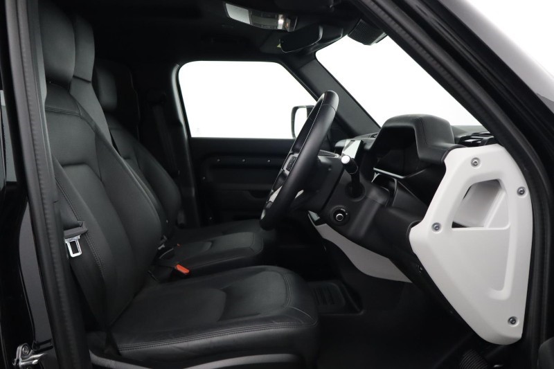 2025 (25) LAND ROVER COMMERCIAL DEFENDER 3.0 D350 Hard Top X-Dynamic HSE Auto [3 Seat] 5480385