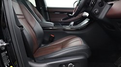 2024 (73) LAND ROVER RANGE ROVER EVOQUE 2.0 D200 Dynamic HSE 5dr Auto 5483596