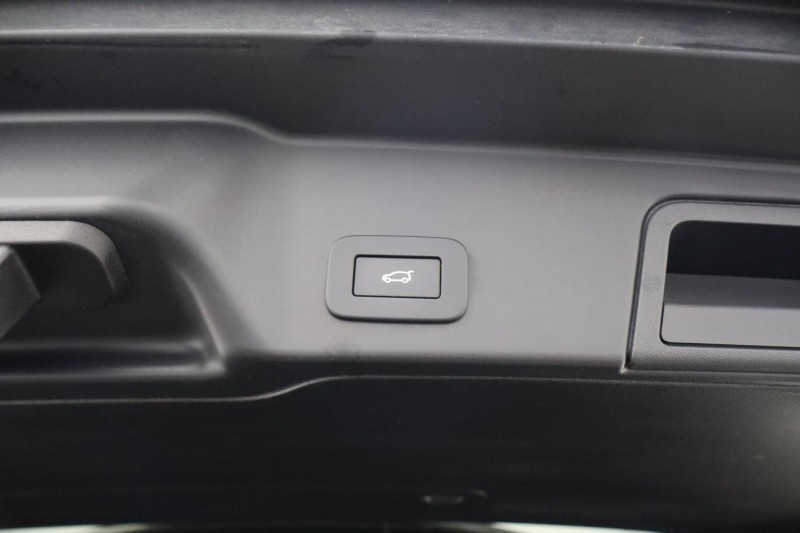 2024 (73) LAND ROVER RANGE ROVER EVOQUE 2.0 D200 Dynamic HSE 5dr Auto 5483570