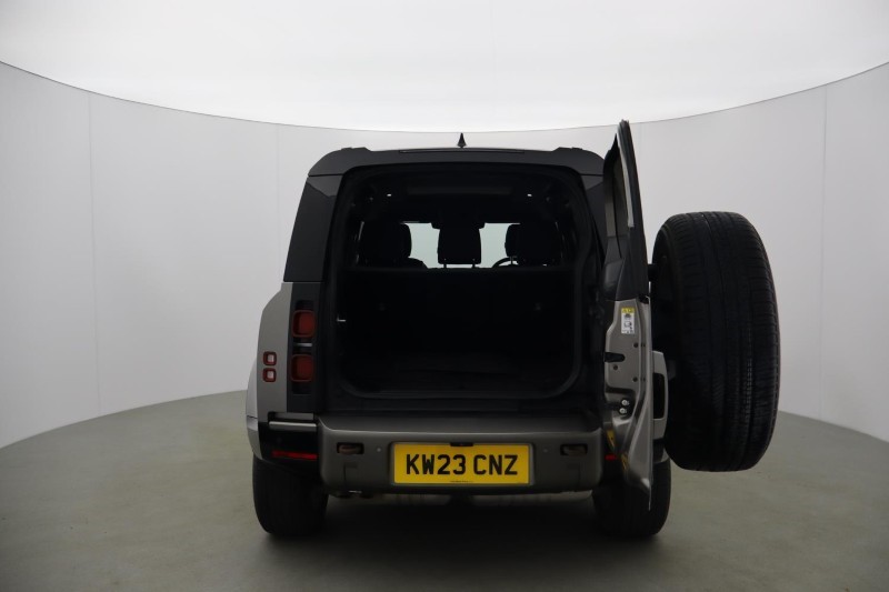 2023 (23) LAND ROVER DEFENDER 3.0 D250 X-Dynamic SE 110 5dr Auto [7 Seat] 5477139