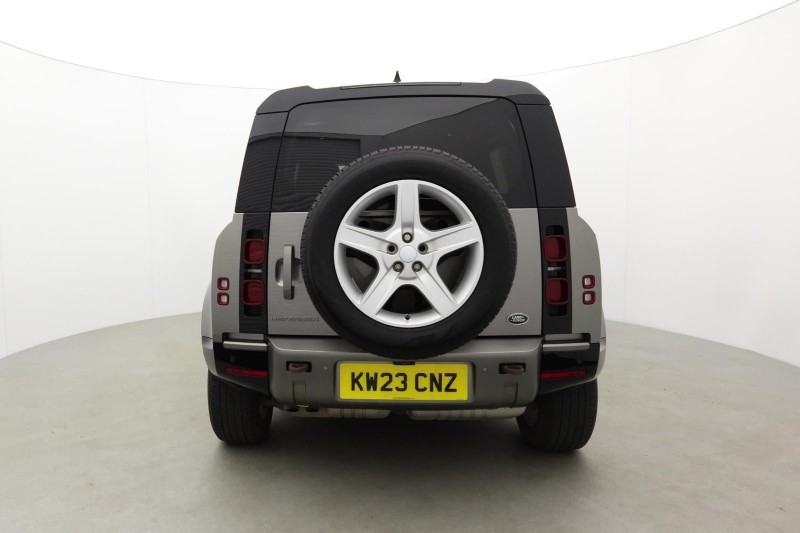 2023 (23) LAND ROVER DEFENDER 3.0 D250 X-Dynamic SE 110 5dr Auto [7 Seat] 5477126