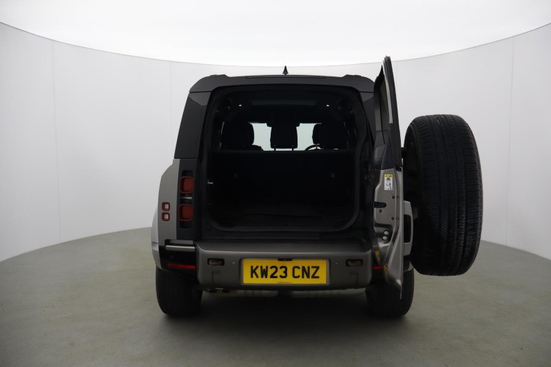 2023 (23) LAND ROVER DEFENDER 3.0 D250 X-Dynamic SE 110 5dr Auto [7 Seat] 5477140