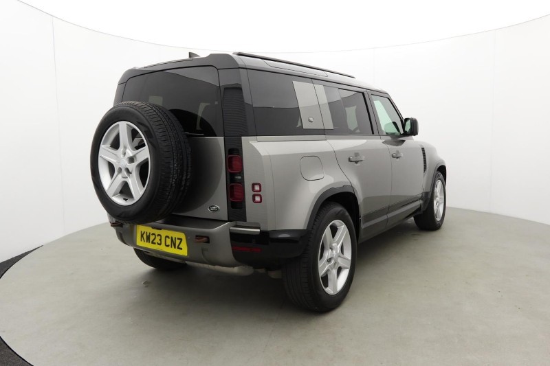 2023 (23) LAND ROVER DEFENDER 3.0 D250 X-Dynamic SE 110 5dr Auto [7 Seat] 5477129