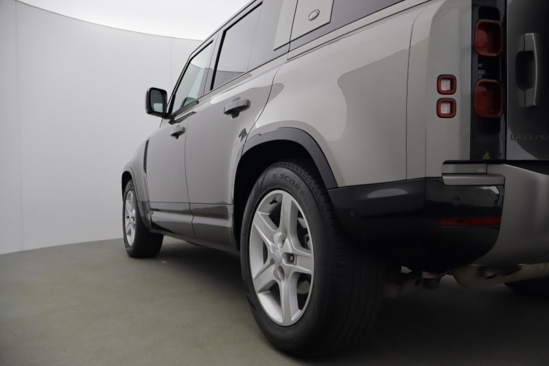 2023 (23) LAND ROVER DEFENDER 3.0 D250 X-Dynamic SE 110 5dr Auto [7 Seat] 5477133