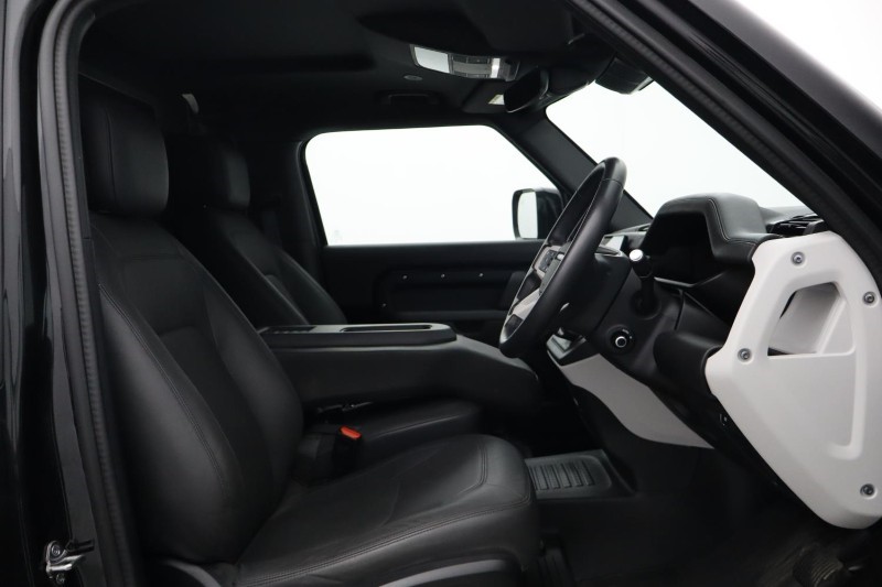 2025 (75) LAND ROVER COMMERCIAL DEFENDER 3.0 D350 Hard Top X-Dynamic HSE Auto [3 Seat] 5495711