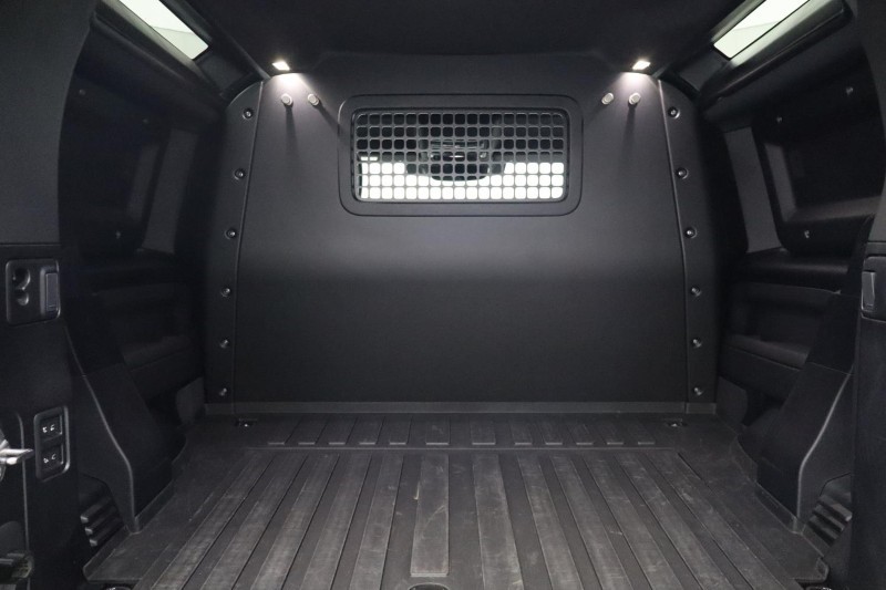 2025 (75) LAND ROVER COMMERCIAL DEFENDER 3.0 D350 Hard Top X-Dynamic HSE Auto [3 Seat] 5495701