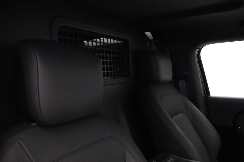 2025 (75) LAND ROVER COMMERCIAL DEFENDER 3.0 D350 Hard Top X-Dynamic HSE Auto [3 Seat] 5495712