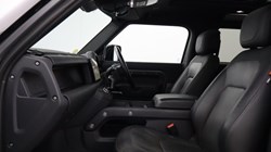 2023 (73) LAND ROVER DEFENDER 3.0 D250 X-Dynamic HSE 90 3dr Auto 5508148