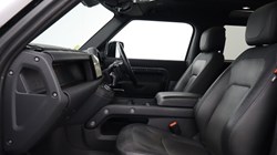 2023 (73) LAND ROVER DEFENDER 3.0 D250 X-Dynamic HSE 90 3dr Auto 5508149
