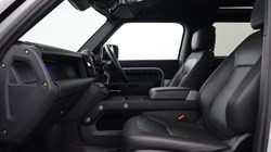 2024 (24) LAND ROVER DEFENDER 3.0 D300 X-Dynamic HSE 90 3dr Auto 5479287