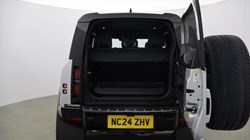 2024 (24) LAND ROVER DEFENDER 3.0 D300 X-Dynamic HSE 90 3dr Auto 5479279
