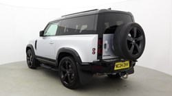 2024 (24) LAND ROVER DEFENDER 3.0 D300 X-Dynamic HSE 90 3dr Auto 5479272