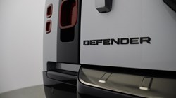2024 (24) LAND ROVER DEFENDER 3.0 D300 X-Dynamic HSE 90 3dr Auto 5479278
