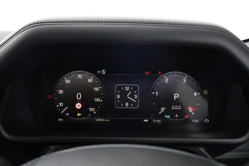 2024 (24) LAND ROVER DEFENDER 3.0 D300 X-Dynamic HSE 90 3dr Auto 5479310