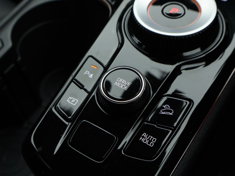 2025 (25) KIA SPORTAGE 1.6T GDi 207 HEV GT-Line S 5dr Auto 4702449