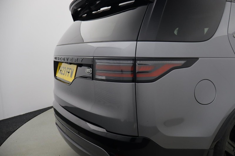 2023 (23) LAND ROVER DISCOVERY 3.0 D300 R-Dynamic HSE 5dr Auto 5494014