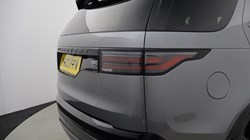 2023 (23) LAND ROVER DISCOVERY 3.0 D300 R-Dynamic HSE 5dr Auto 5494014