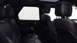 2023 (23) LAND ROVER DISCOVERY 3.0 D300 R-Dynamic HSE 5dr Auto 5494023