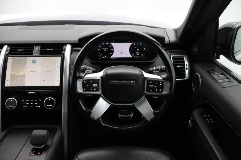 2023 (23) LAND ROVER DISCOVERY 3.0 D300 R-Dynamic HSE 5dr Auto 5494067