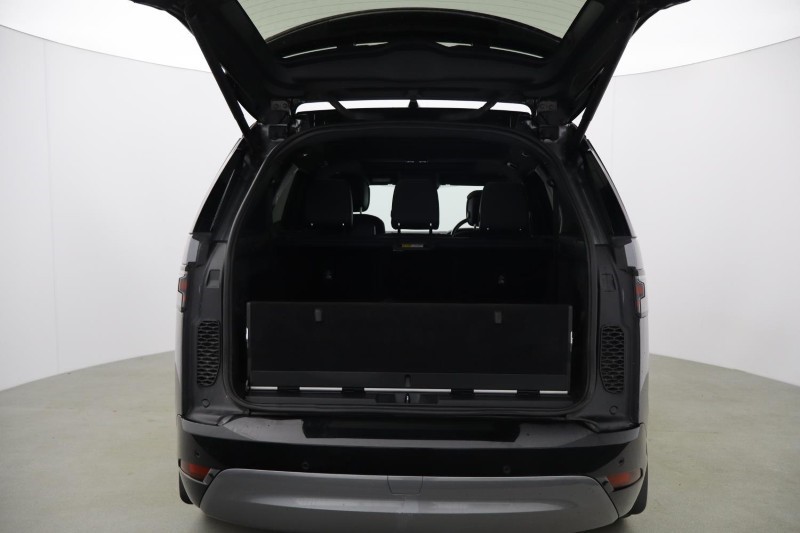 2023 (23) LAND ROVER DISCOVERY 3.0 D300 R-Dynamic HSE 5dr Auto 5494006