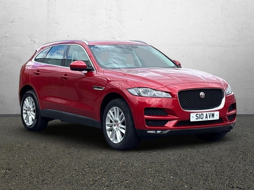 2018 (68) JAGUAR F-PACE 2.0d Portfolio 5dr Auto AWD