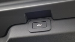 2025 (75) LAND ROVER COMMERCIAL DISCOVERY 3.0 D350 Dynamic HSE Commercial Auto 5503325