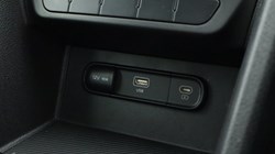 2025 (25) KIA SPORTAGE 1.6T GDi 157 48V ISG 2 5dr 4493593