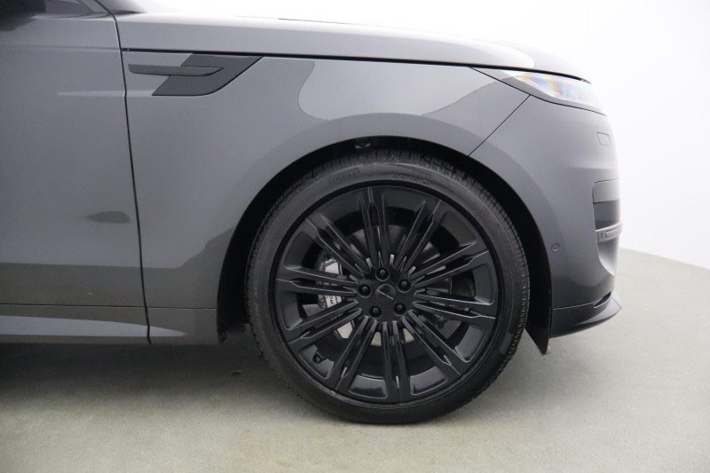 2026 (26) LAND ROVER RANGE ROVER SPORT 3.0 D300 Dynamic SE 5dr Auto 5796428