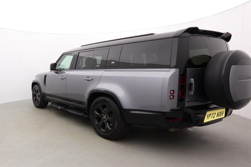 2022 (72) LAND ROVER DEFENDER 3.0 D300 X-Dynamic HSE 130 5dr Auto [8 Seat]