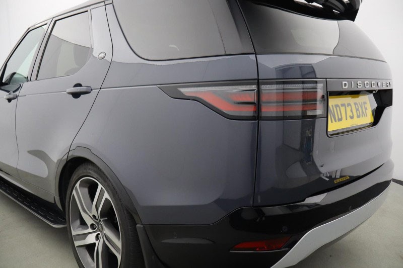 2023 (73) LAND ROVER DISCOVERY 3.0 D300 Metropolitan Edition 5dr Auto 5579733