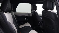 2023 (73) LAND ROVER DISCOVERY 3.0 D300 Metropolitan Edition 5dr Auto 5579682